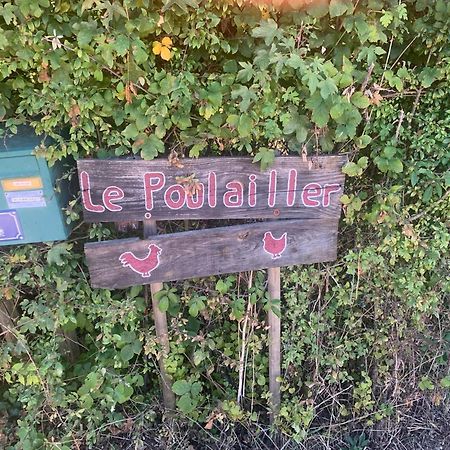 Logement Independant Le Poulailler Proche Guedelon ทริญนีย์ ภายนอก รูปภาพ