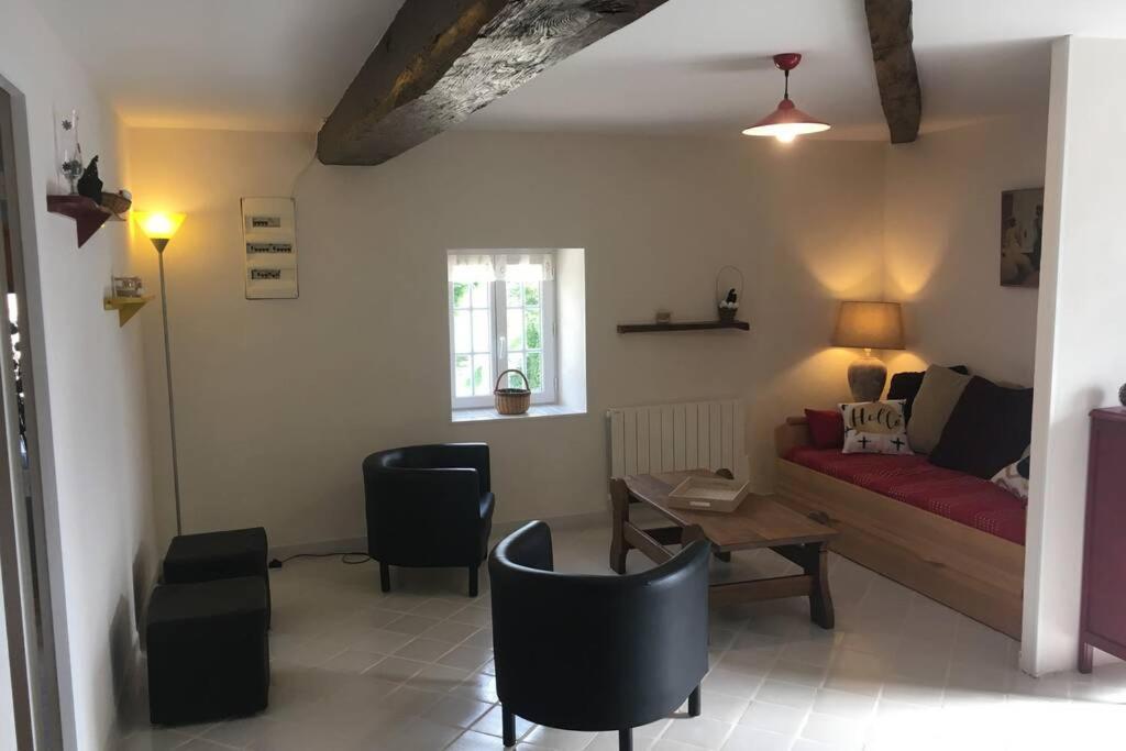 Logement Independant Le Poulailler Proche Guedelon ทริญนีย์ ภายนอก รูปภาพ